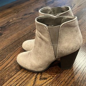 Womens booty heels